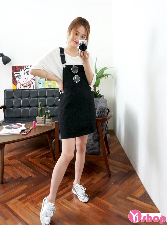 Váy yếm cho nàng dễ thương xinh xắn hè 2107
