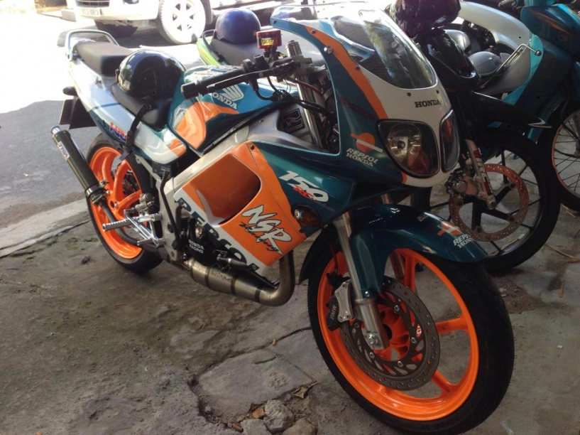 Cận cảnh honda nsr 150 2 thì trên đường phố