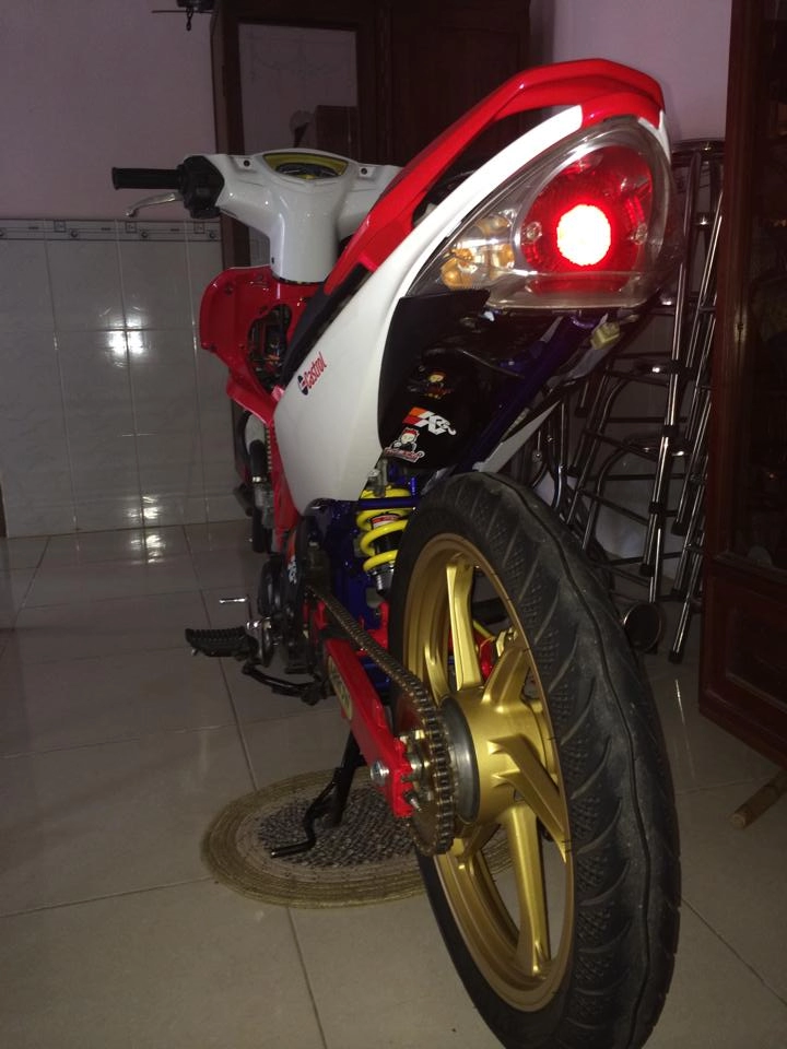 Exciter phong cách xe đấu mạnh mẽ