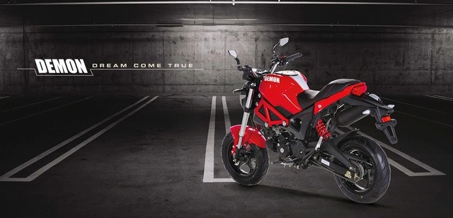 Gpx demon 125 đối thủ nặng ký của honda msx 125
