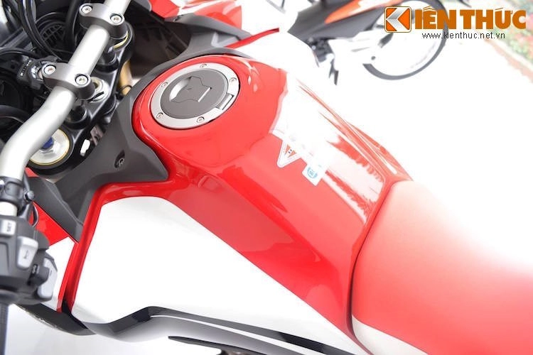 Hình ảnh chi tiết honda crf1000l africa twin 2016