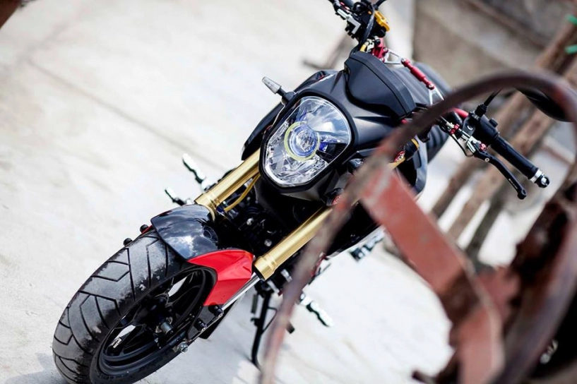 Honda msx125 độ phong cách với dàn đồ chơi tuyệt đẹp