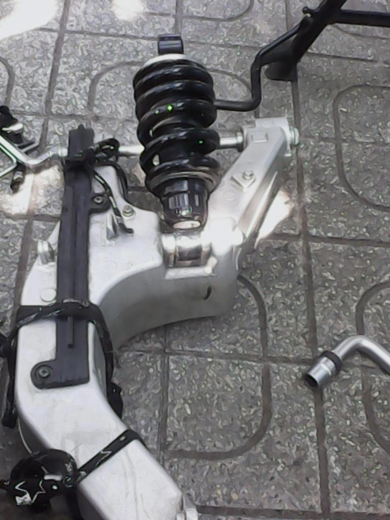 Exciter gắn gắp 1 càng honda nt650 cực độc