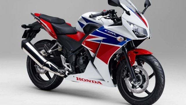 Honda cbr250r 2015