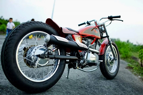 Honda gl150 độ độc đáo của chàng nhạc sĩ việt nam