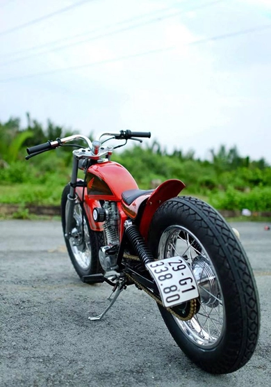 Honda gl150 độ độc đáo của chàng nhạc sĩ việt nam