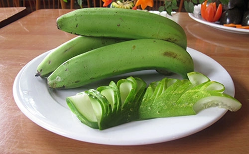 Món chạch om chuối xanh ngon tuyệt