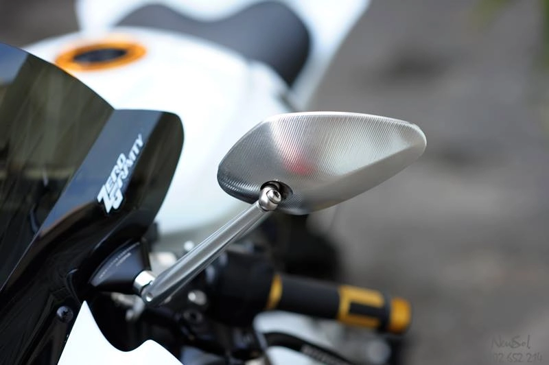 Yamaha r6 với nhiều đồ chơi khủng của biker sài gòn