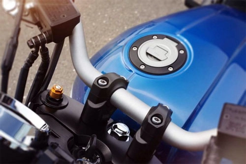 Yamaha trình làng cặp đôi xjr1300 và xjr1300 racer