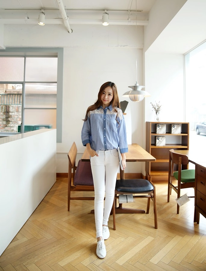 Áo sơ mi nữ phối ren thanh lịch nơi công sở