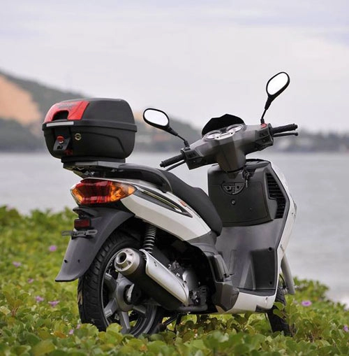 Đối thủ của honda sh việt bị chê xấu dù chưa ra mắt