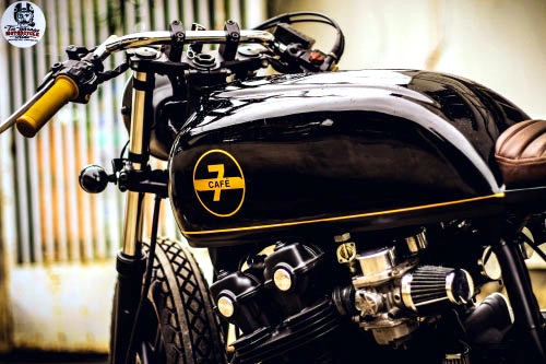 Honda cb750 cafe đen đậm đặc nghệ thuật phong cách