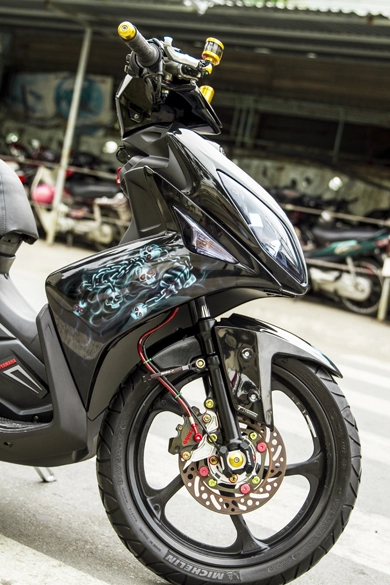 Yamaha nouvo sơn airbrush cực đẹp tại sài gòn