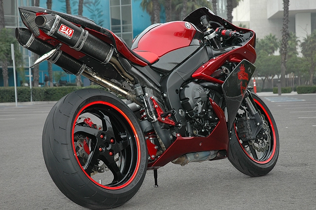 Yamaha r1 red-carbon bí ẩn