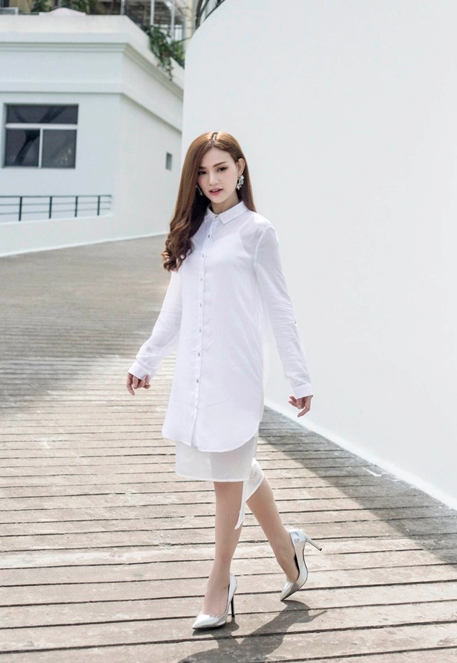 Đâu cần chân dài miên man 4 sao việt này mặc gì cũng đẹp