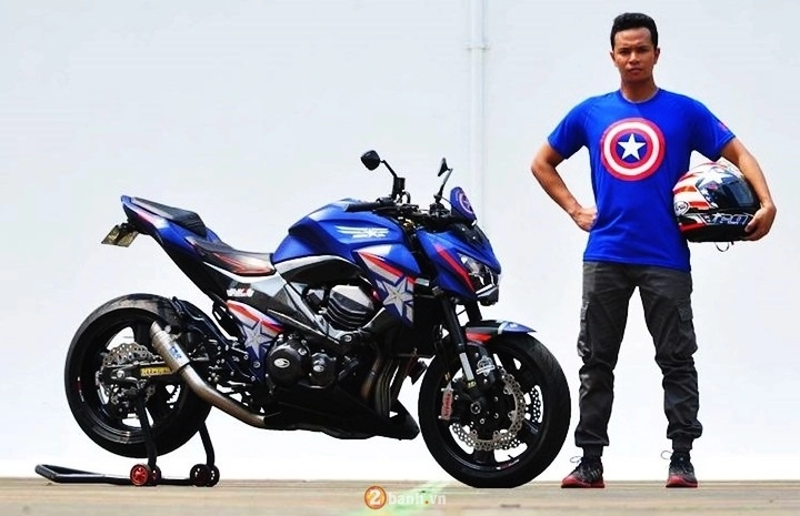 Hình ảnh kawasaki z800 siêu ngầu trong phiên bản captain america