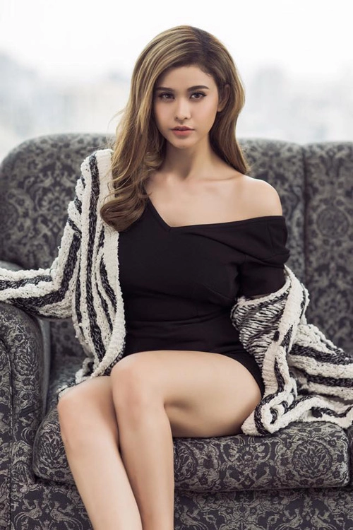 Nóng mắt ngắm body của gái một con sexy nhất nhì vbiz