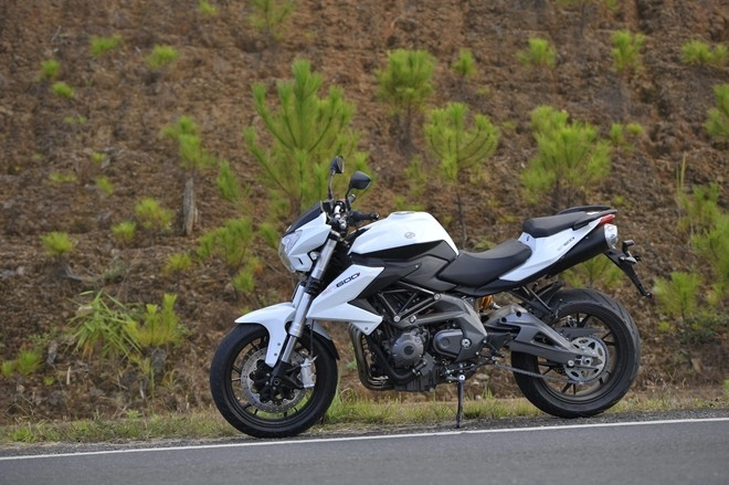 Benelli bn600i 2015 chiếc motor 600cc rẻ nhất việt nam