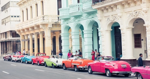 Chanel tới cuba không phải vì tiền