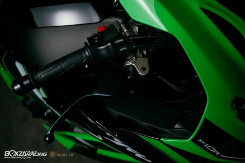 Kawasaki ninja zx-10r 2016 phiên bản krt đầy ấn tượng tại thái