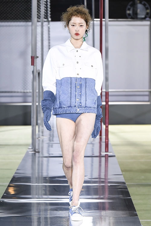 Mặc đẹp với denim như tín đồ hàn