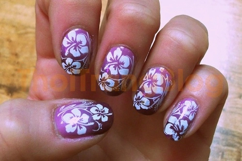Những mẫu nail móng tay hoa văn đơn giản mà cuốn hút