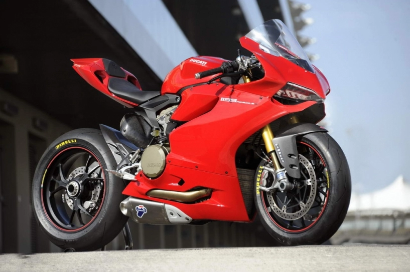 Tại sao ducati 1299 panigale vẫn giữ nguyên thiết kế như 1199 panigale