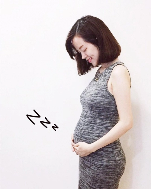 4 hotgirl sau khi thanh me đơn thân đep mon con măt