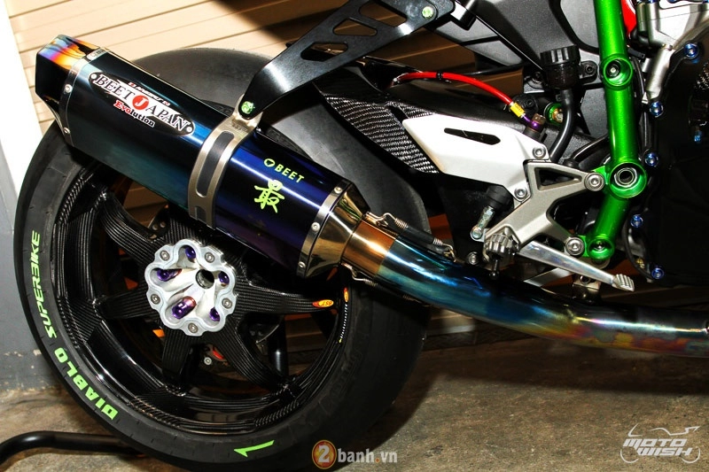 Chi tiết kawasaki ninja h2 độ siêu khủng với dàn đồ chơi trị giá trên 1 tỷ đồng