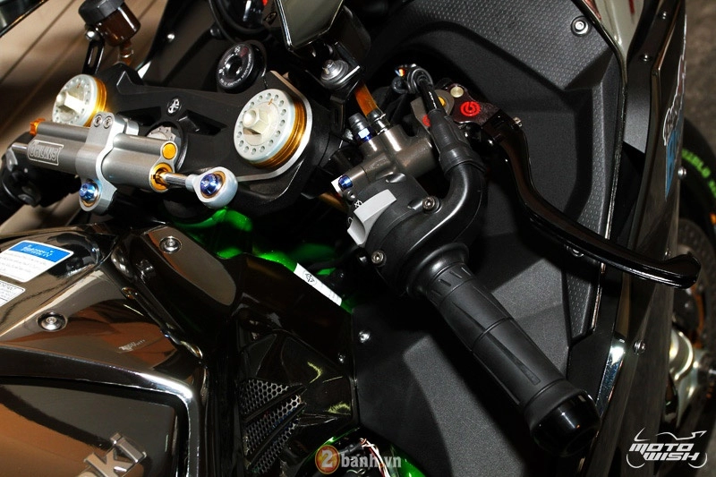 Chi tiết kawasaki ninja h2 độ siêu khủng với dàn đồ chơi trị giá trên 1 tỷ đồng
