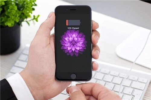 Sai lầm hay mắc phải khi sạc pin điện thoại