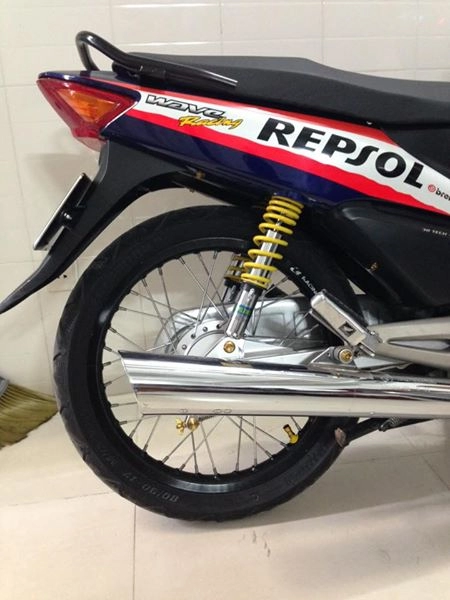 Vẻ đẹp diệu dàng nhưng siêu chất của em wave repsol