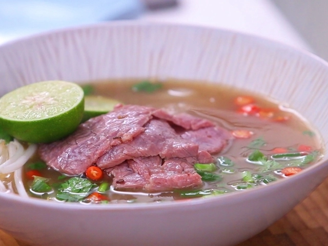 Hấp dẫn khó cưỡng với 4 món phở cho bữa sáng