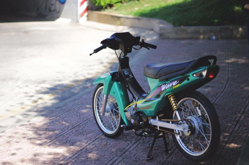 Vẻ đẹp cực chất của con wave độ phiên bản racing