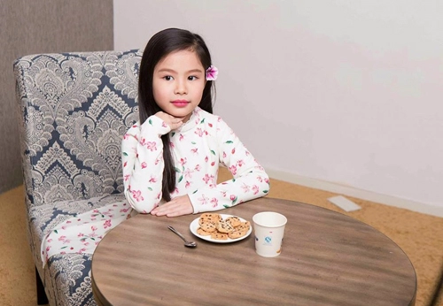 Áo dài tuyệt đẹp cho mẹ và con gái yêu đón tết