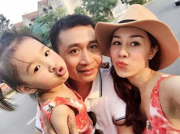 Bà mẹ xinh đẹp có tổ ấm vạn người mê