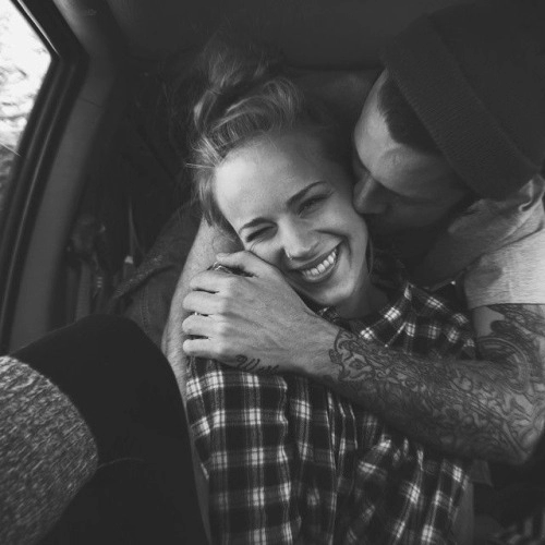 Tôi từ bỏ em vì sợ lấy tôi em sẽ phải khổ