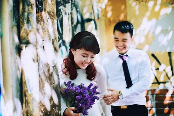 Bộ ảnh cưới trữ tình nhìn là thèm yêu giữa nắng thu hà nội