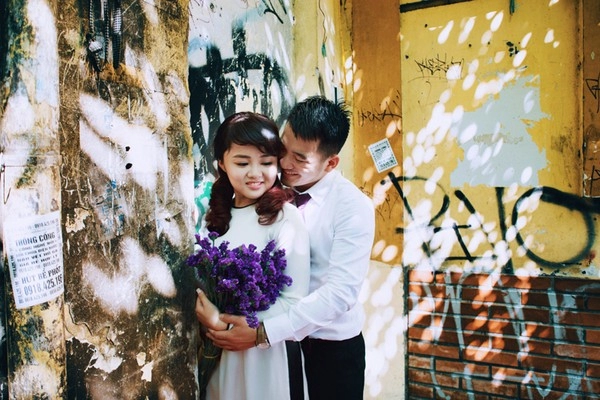 Bộ ảnh cưới trữ tình nhìn là thèm yêu giữa nắng thu hà nội