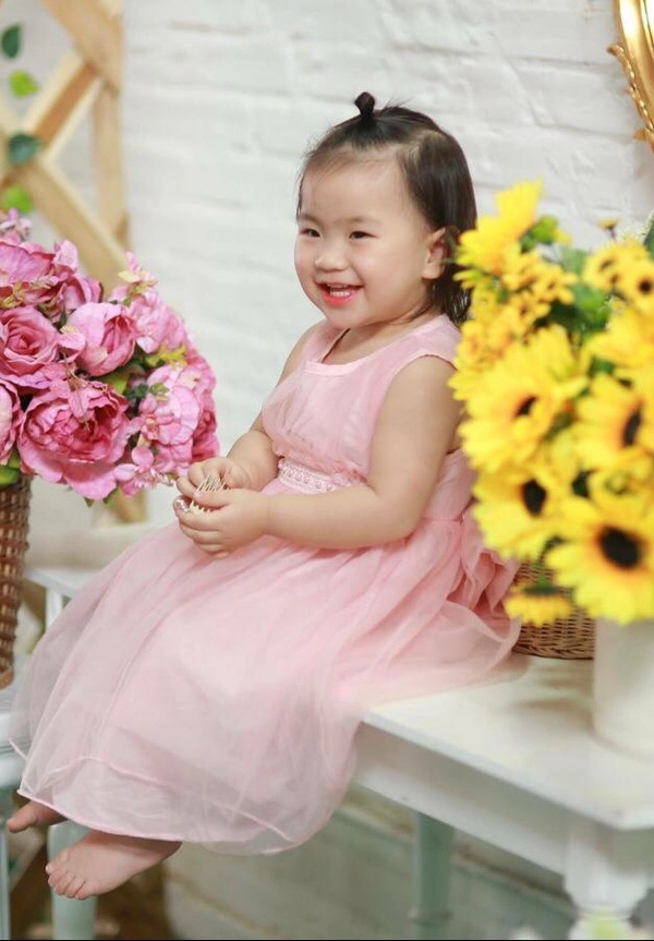 Single mom xinh đẹp và sự lạc quan đáng ngưỡng mộ sau đổ vỡ