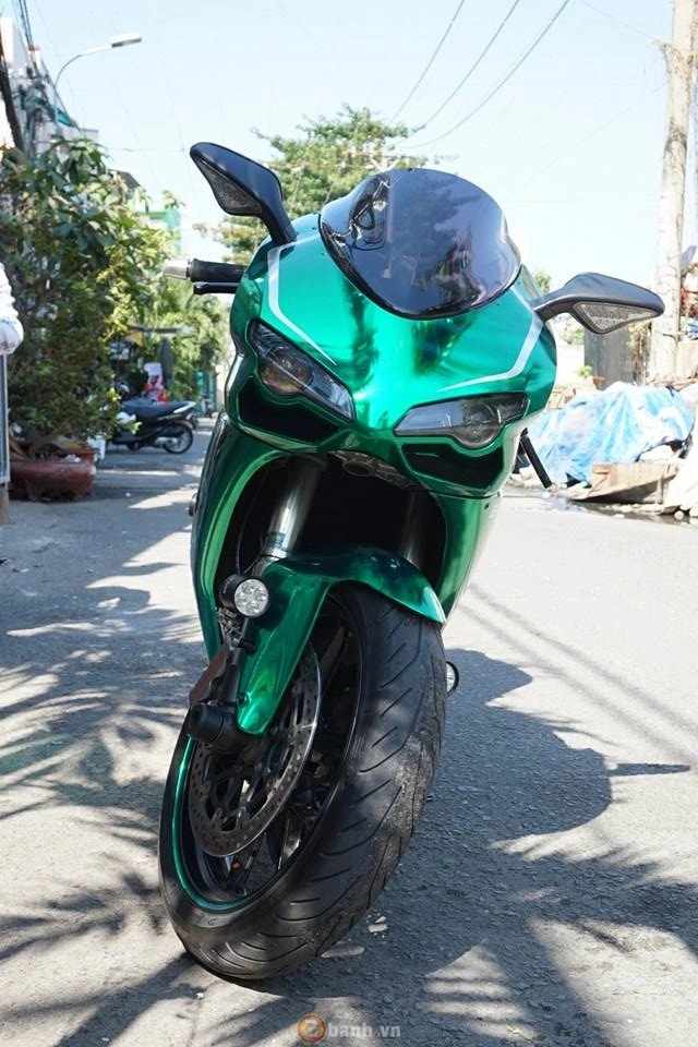 Ducati 848 evo phiên bản xanh crome bắt mắt