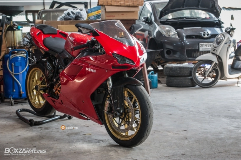 Nét đẹp đầy tinh tế của ducati 1198 độ nhẹ tại thái