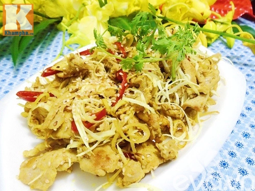 Bún trộn thịt xào sả ớt lạ miệng cho bữa sáng