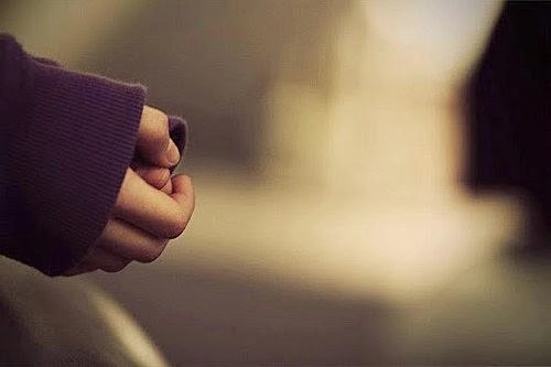 Chúng ta nên cho nhau một khoảng trống em nhỉ