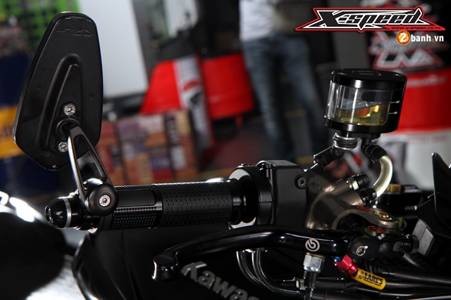 Kawasaki z1000 siêu ngầu trong phiên bản độ super black