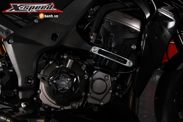 Kawasaki z1000 siêu ngầu trong phiên bản độ super black