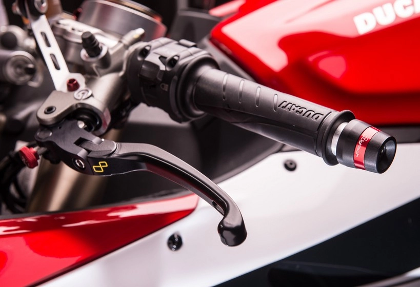 Siêu phẩm liền khối ducati 1199 panigale phiên bản full lightech