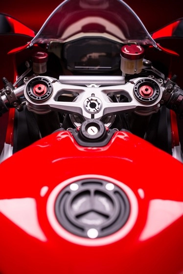 Siêu phẩm liền khối ducati 1199 panigale phiên bản full lightech