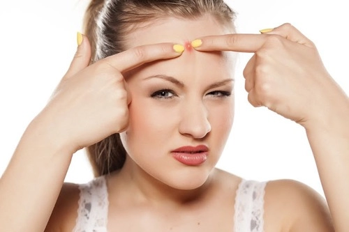 5 thói quen vô tình khiến lỗ chân lông ngày càng to ra
