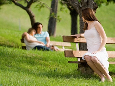 Cô đồng nghiệp tâm đầu ý hợp và kế hoạch tinh quái của kẻ thứ ba